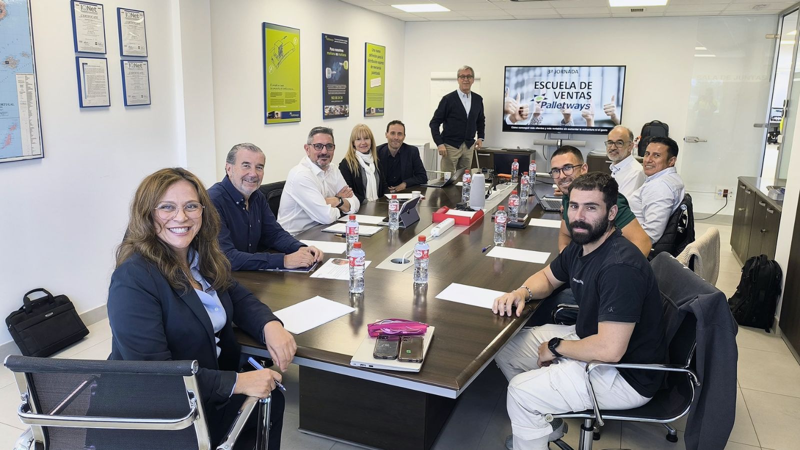 Escuela de ventas Palletways Ibera 2025 talento y exito comercial de la compañía