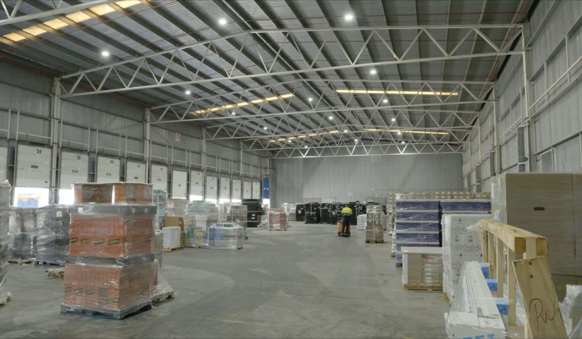 Palletways Iberia amplía su capacidad operativa en Madrid con nuevas instalaciones