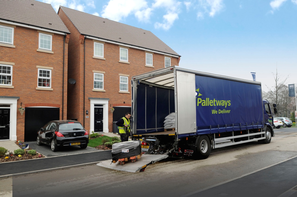 what is kerbside pallet delivery