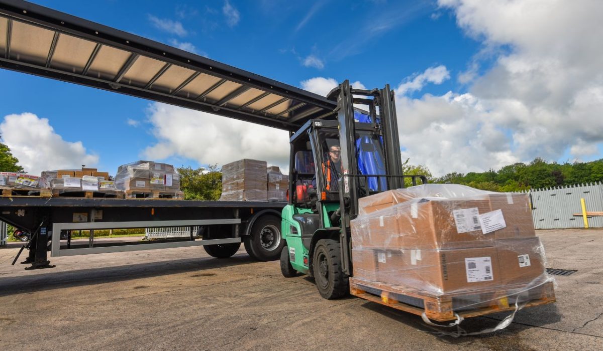 Five Key Benefits of Outsourcing Your Pallet Fulfilment Services